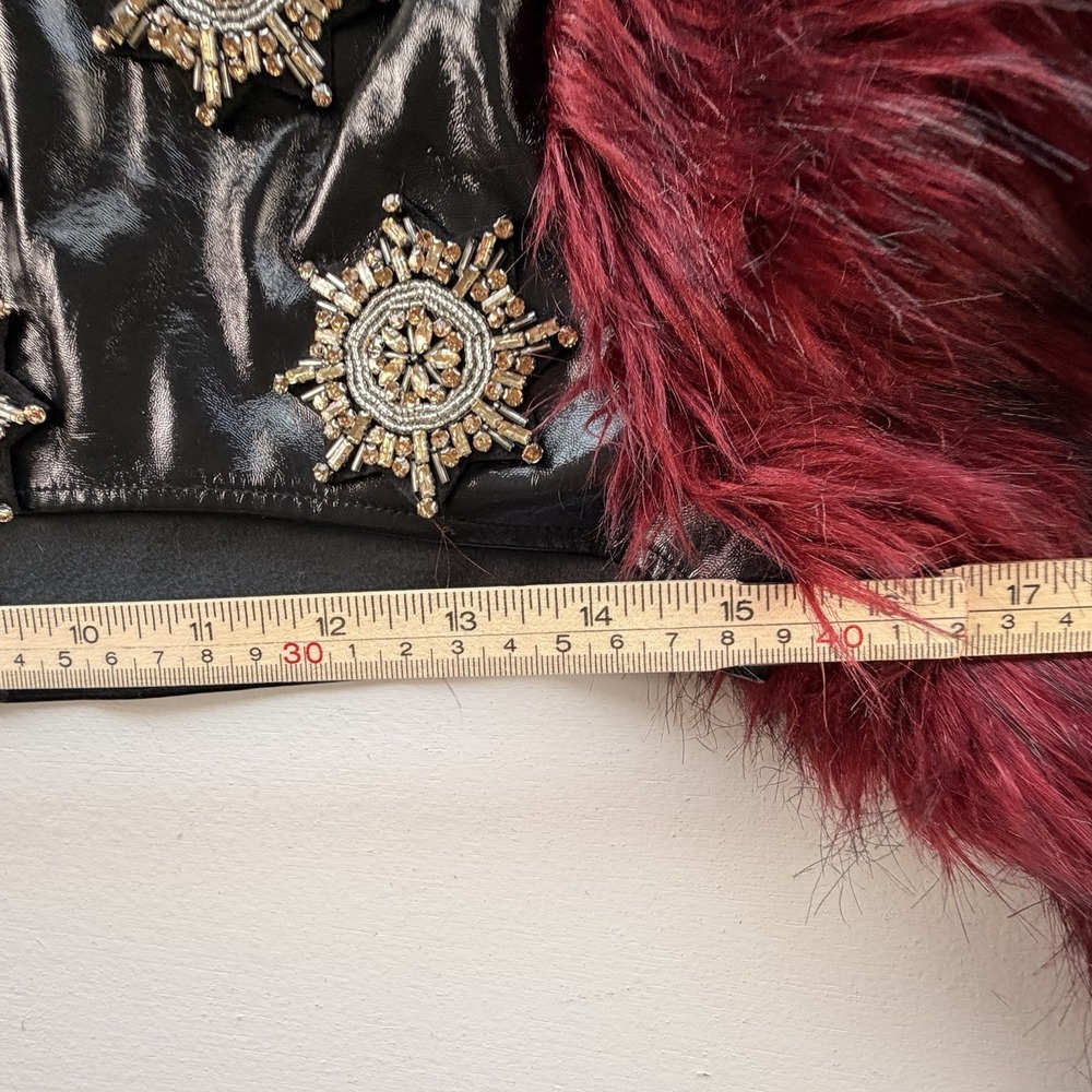 Akira Bolero Wine, Coachella, Boho Glam, Faux Fur, Festival Statement, Size S - Picture 12 of 15